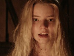 Anya Taylor-Joy como la protagonista de la inquietante pelícua Thw Witch